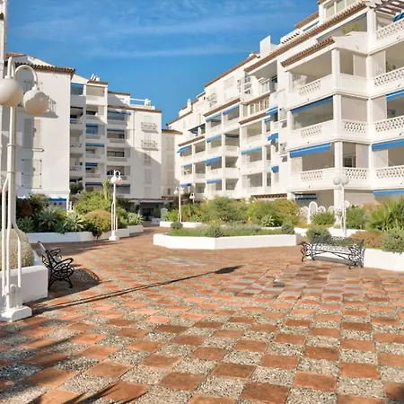 Playas Del Duque, Puerto Banus, Golf .playa Y Compras * Marbella