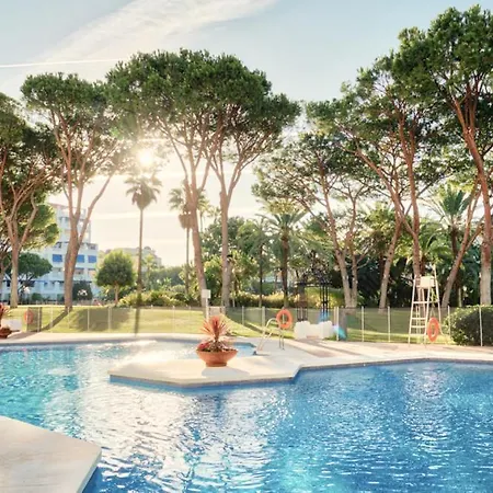 Playas Del Duque, Puerto Banus, Golf .playa Y Compras *