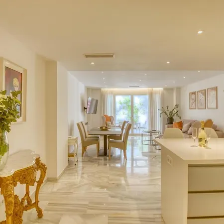 Playas Del Duque, Puerto Banus, Golf .playa Y Compras Appartamento Marbella