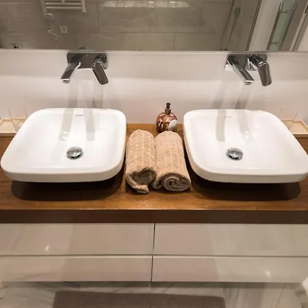 Playas Del Duque, Puerto Banus, Golf .playa Y Compras Appartamento *