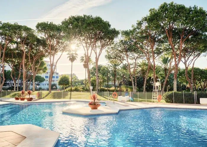 Playas Del Duque, Puerto Banus, Golf .playa Y Compras *