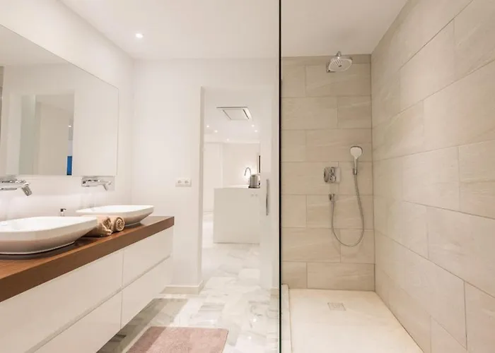 Playas Del Duque, Puerto Banus, Golf .playa Y Compras Apartamento *